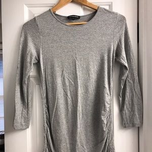 Isabella Oliver Maternity Grey Tee Size 2